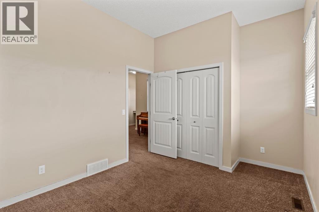 514 River Heights Crescent - 23