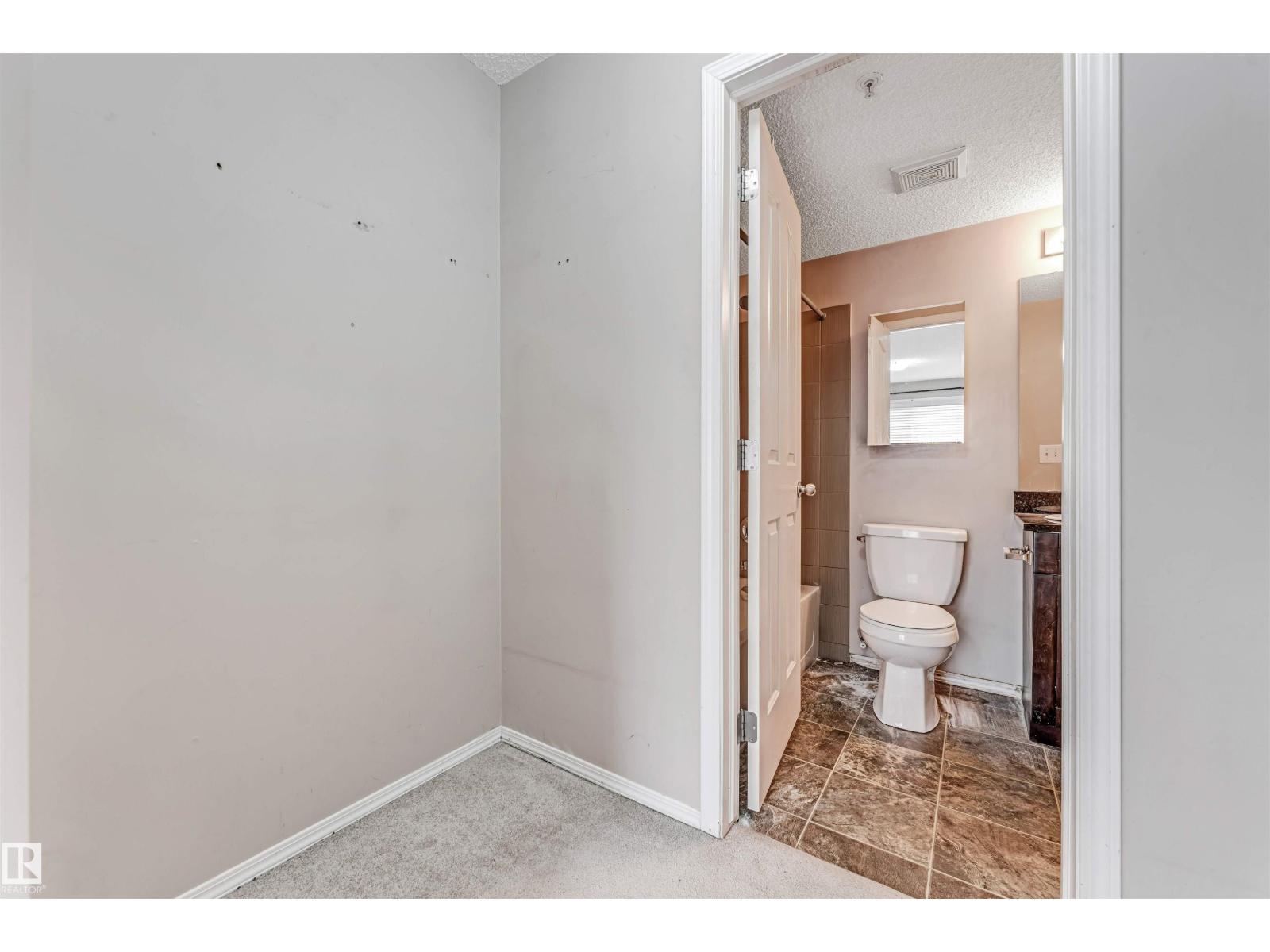 #118 11803 22 Ave SW - 21