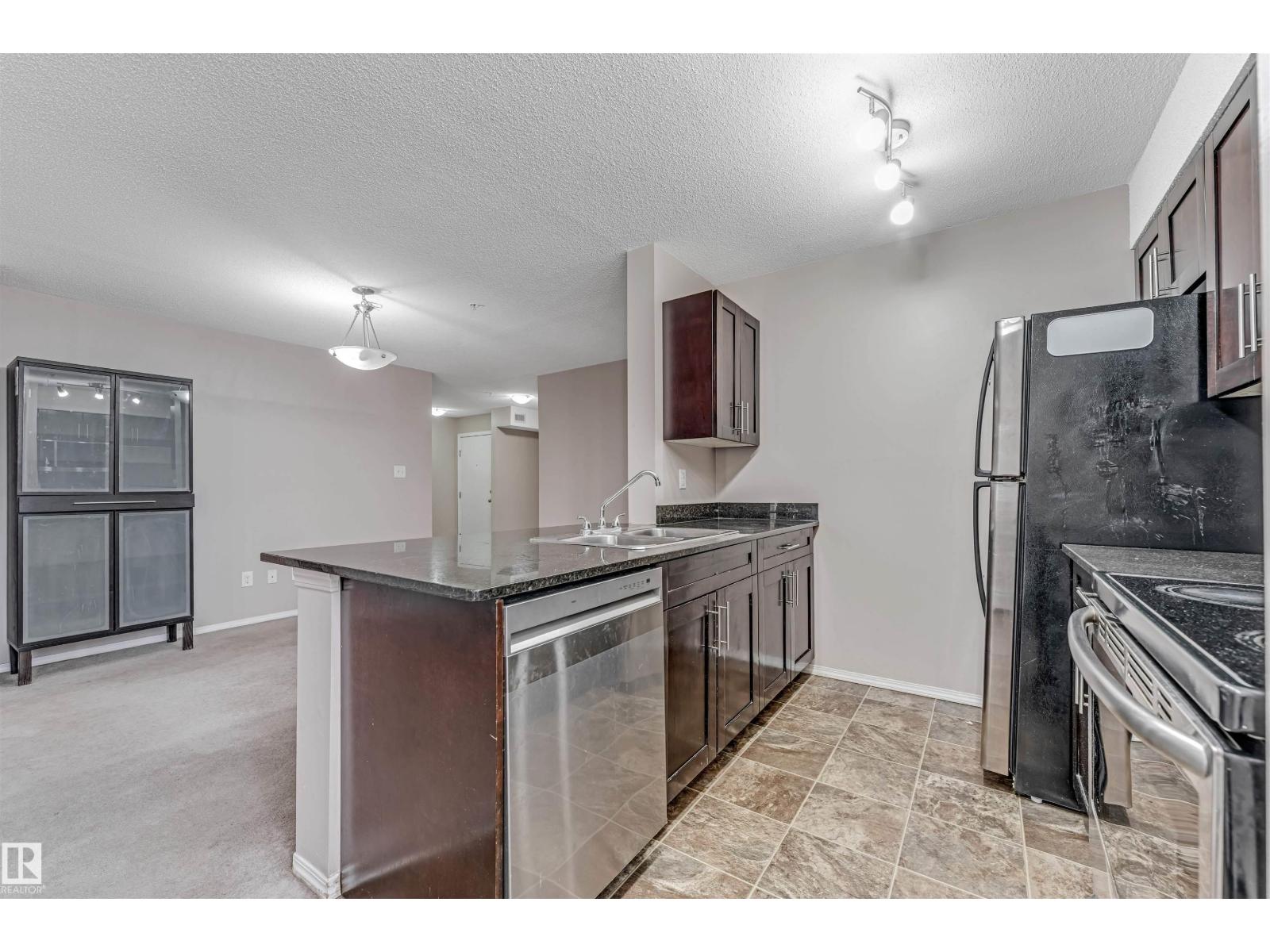 #118 11803 22 Ave SW - 4