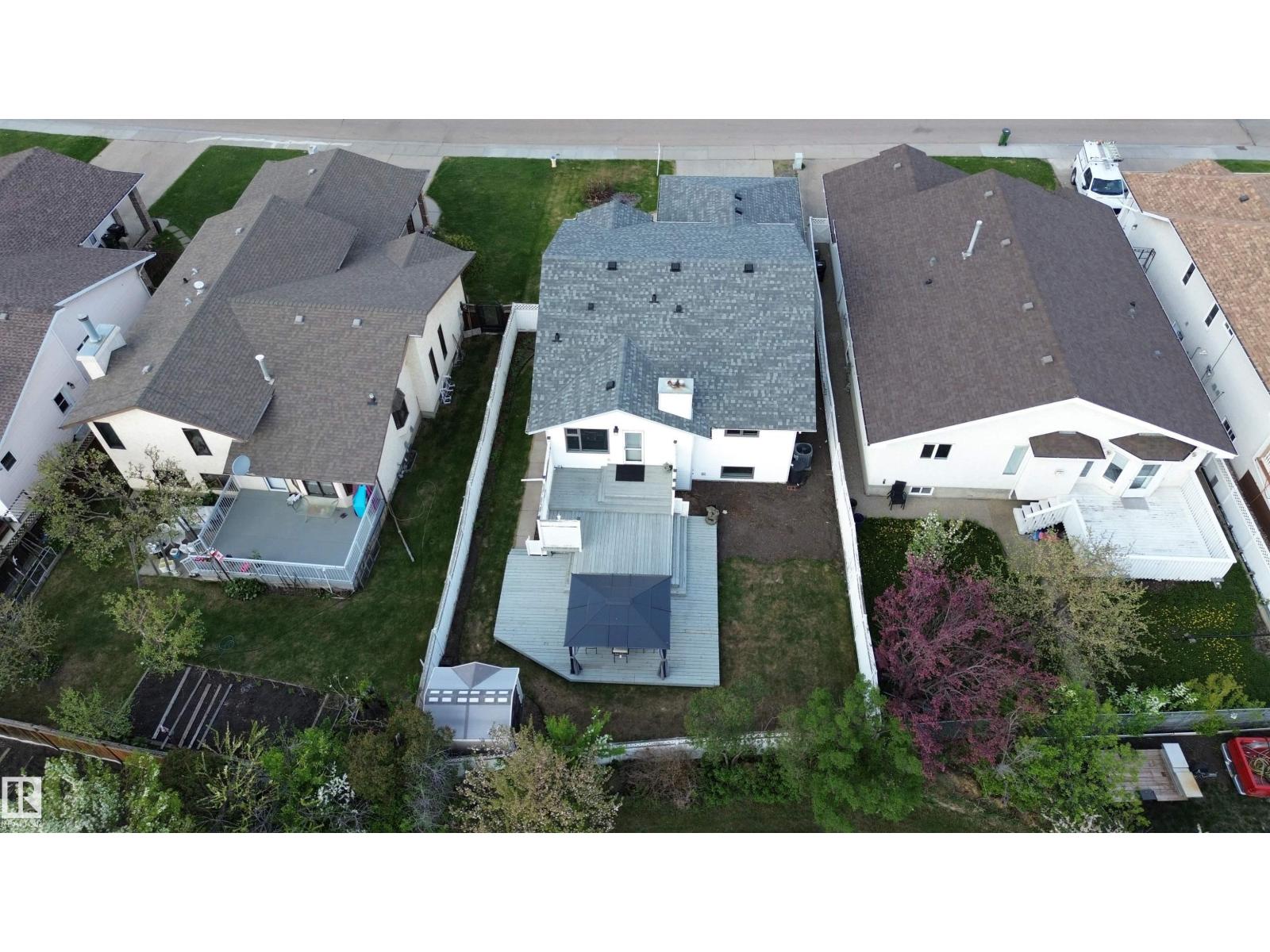 7011 158 AV NW - Image 3