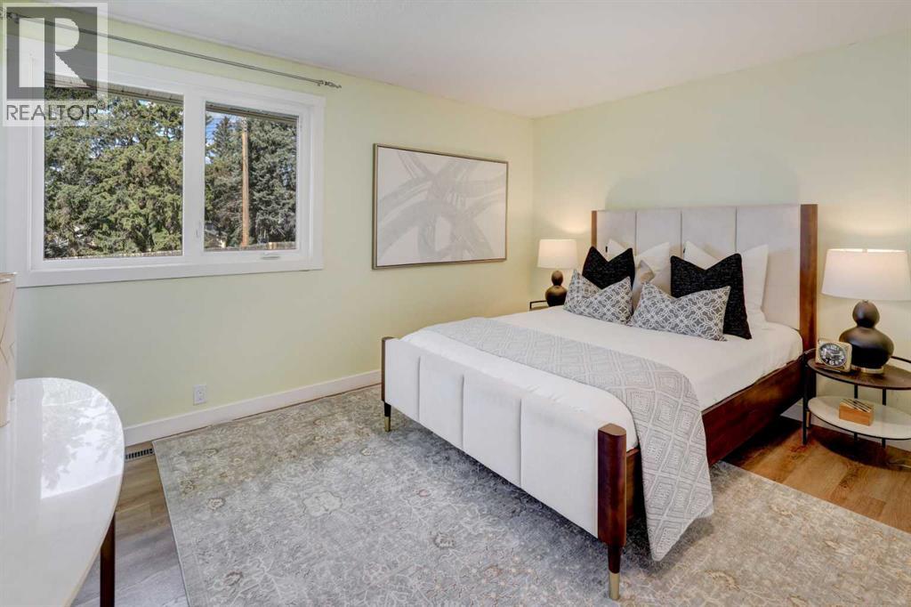 6443 70 Street NW - 14