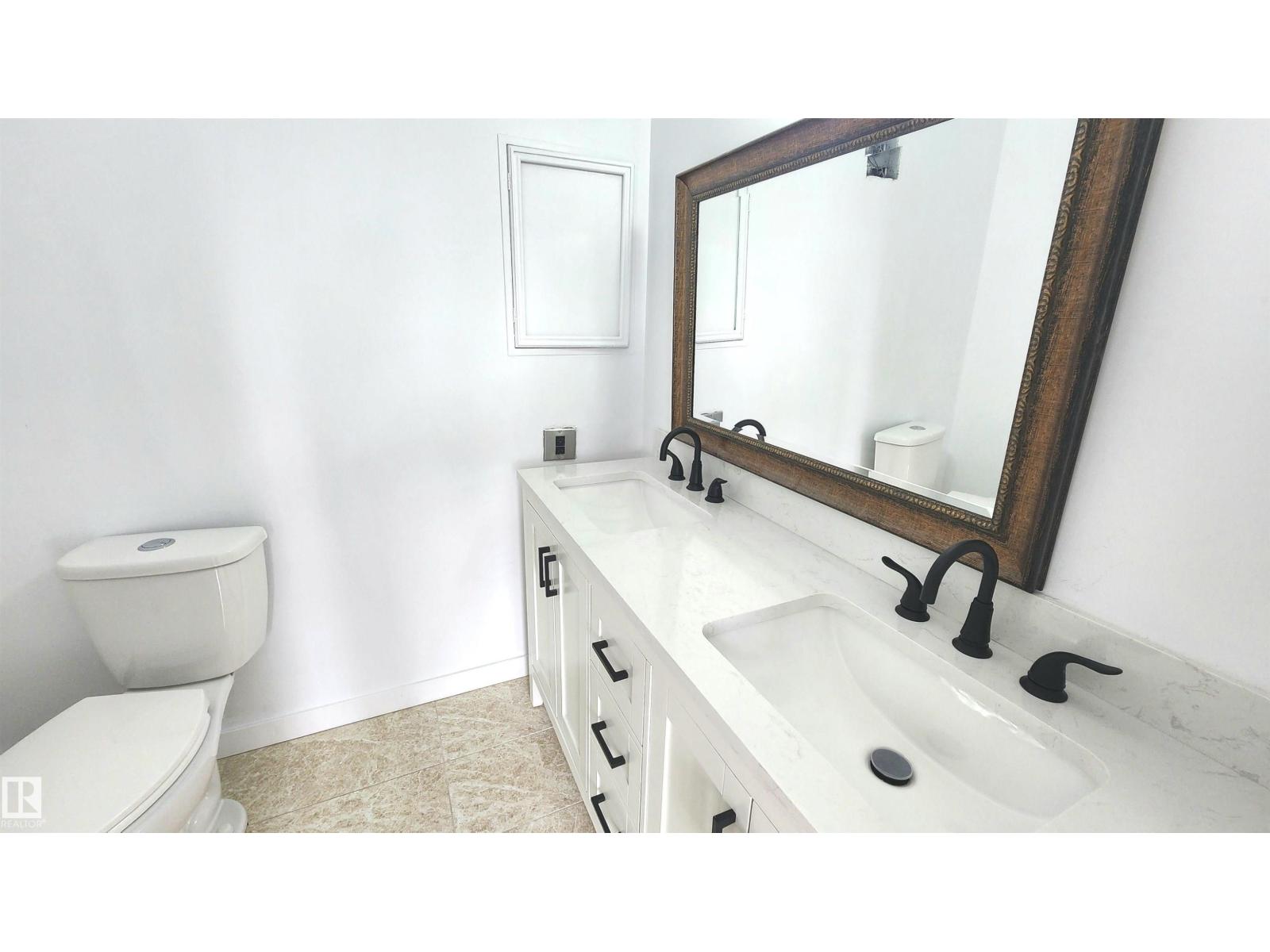 9535 147 AV NW - 20