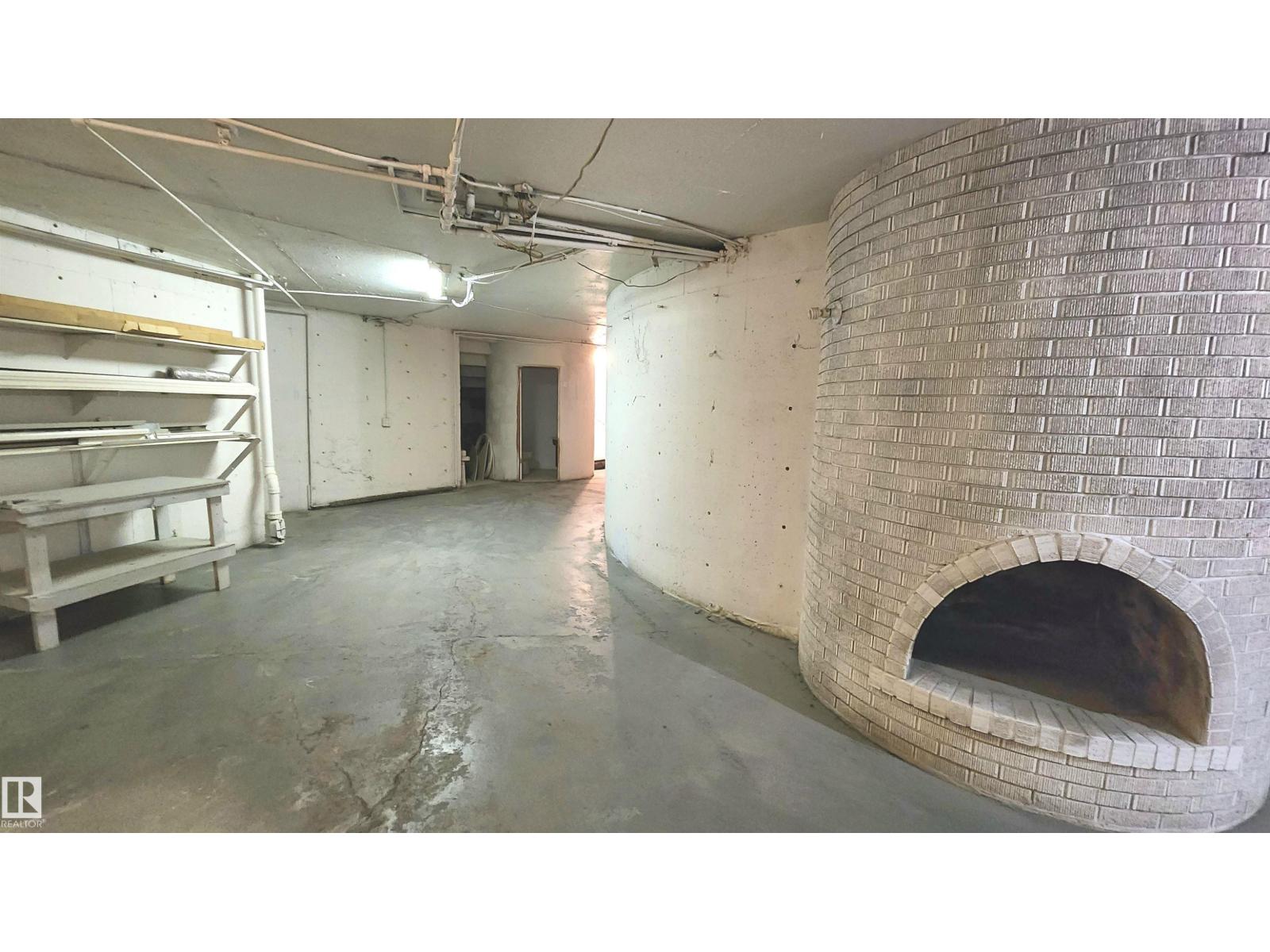 9535 147 AV NW - 39