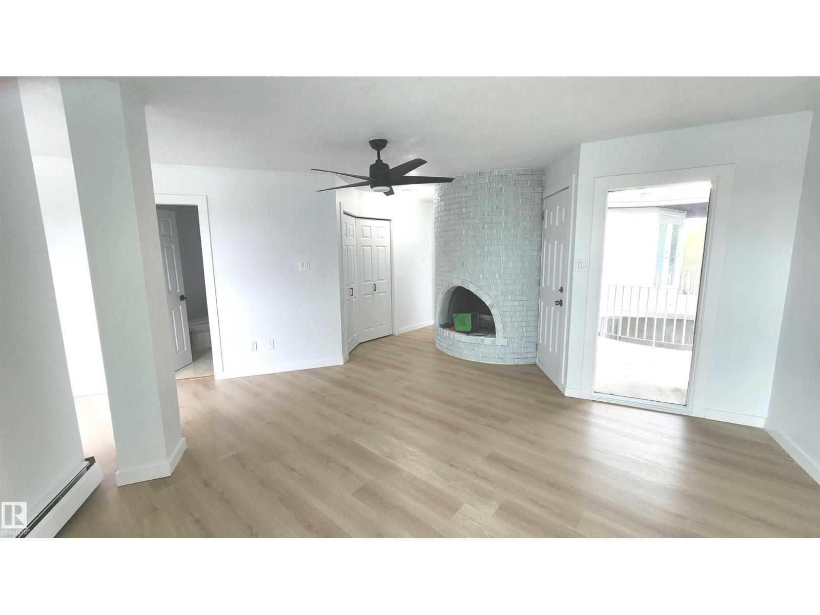 9535 147 AV NW - 21