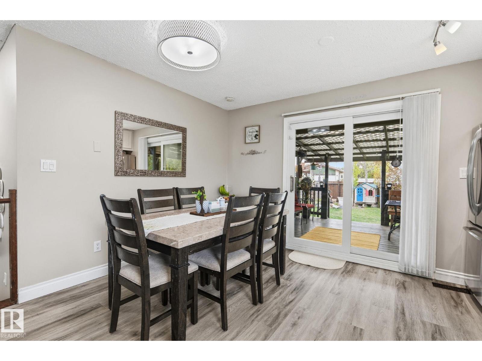 15232 120 NW NW - 10