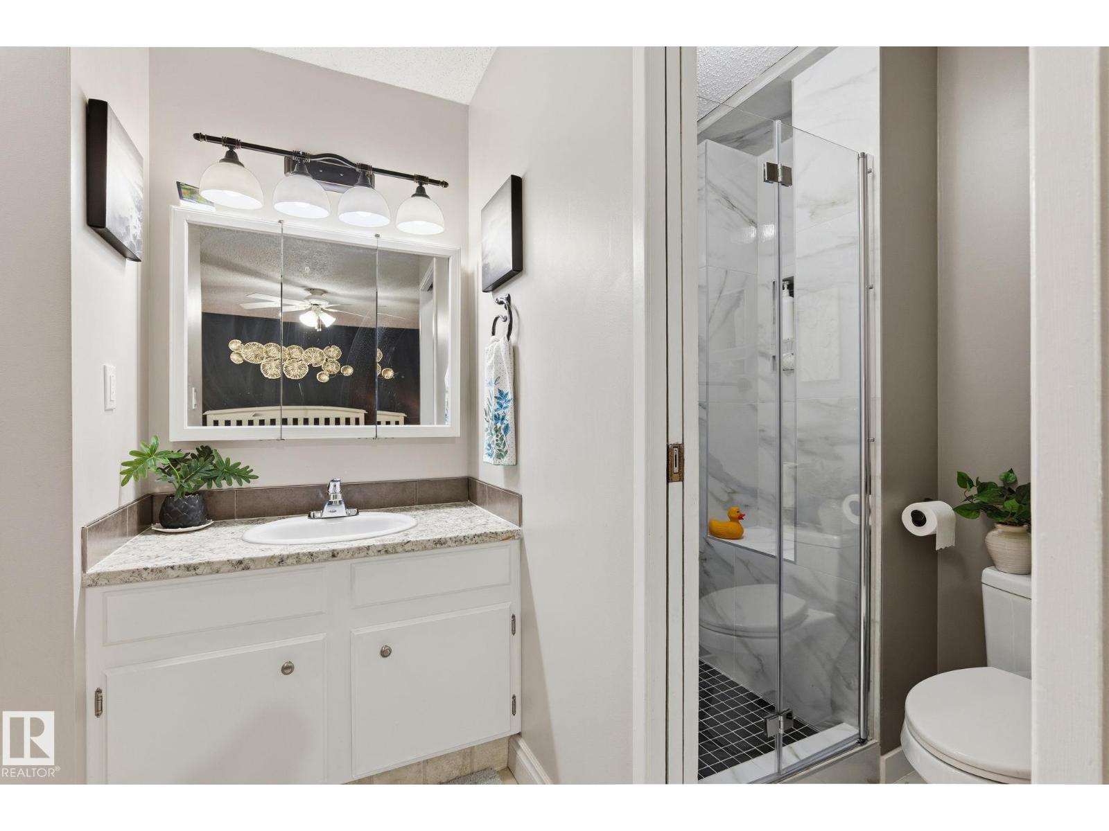 15232 120 NW NW - 17
