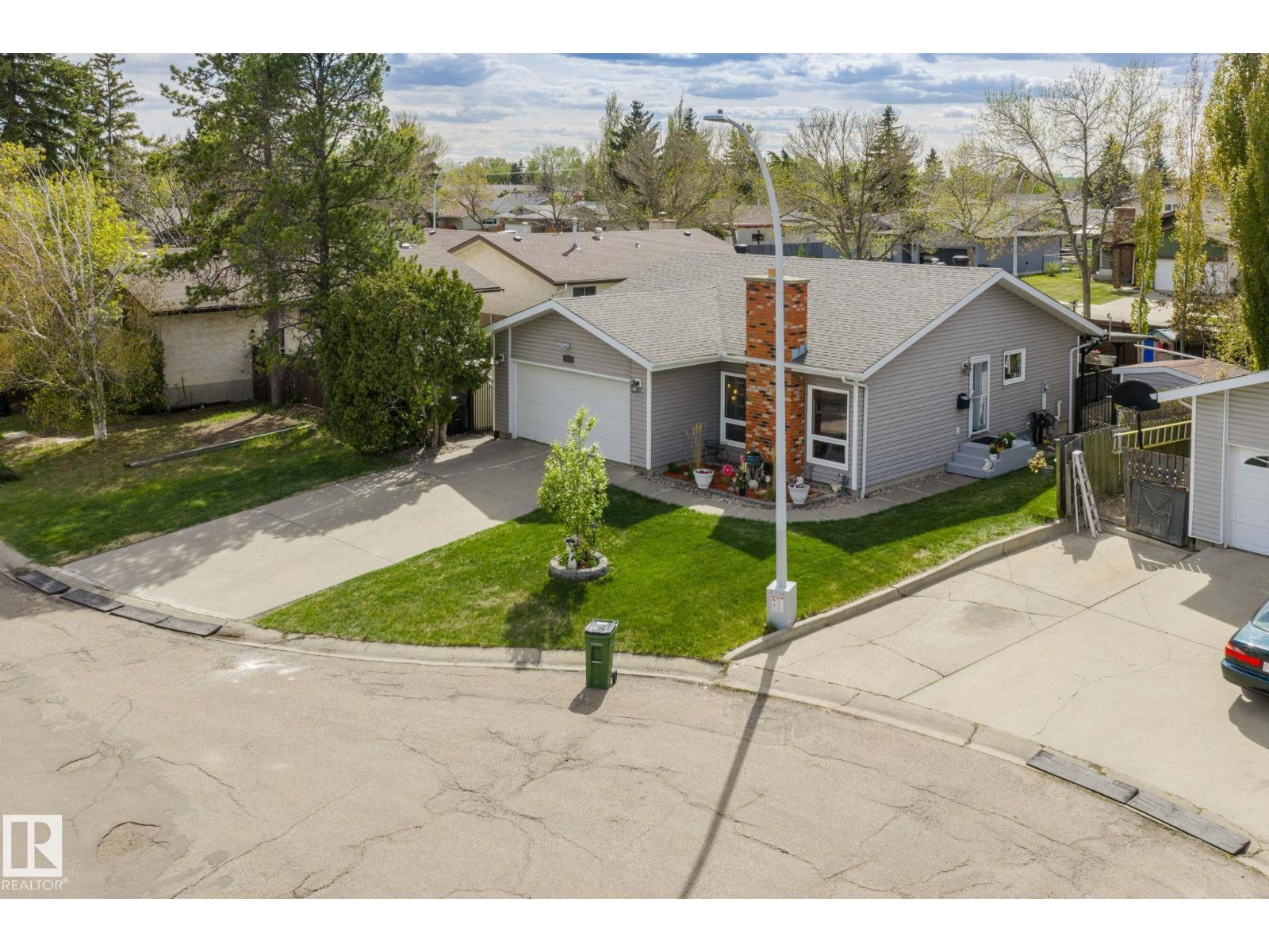 15232 120 NW NW - 35