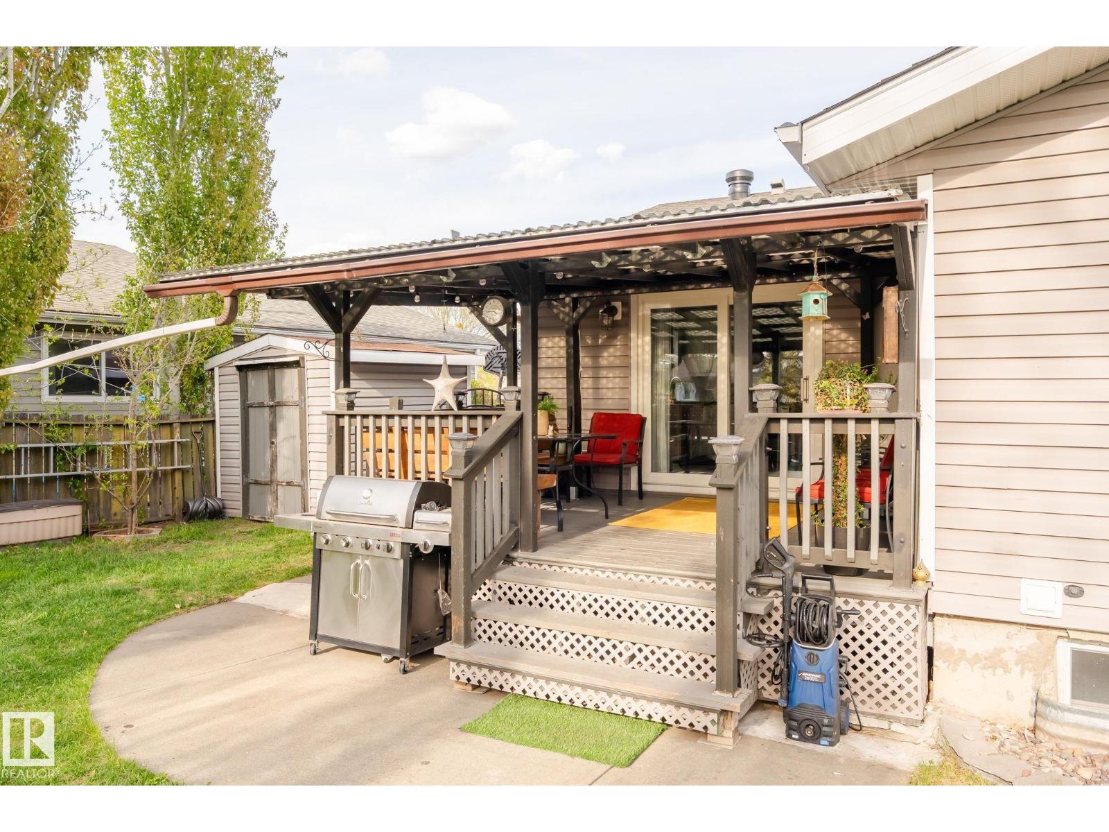15232 120 NW NW - 37