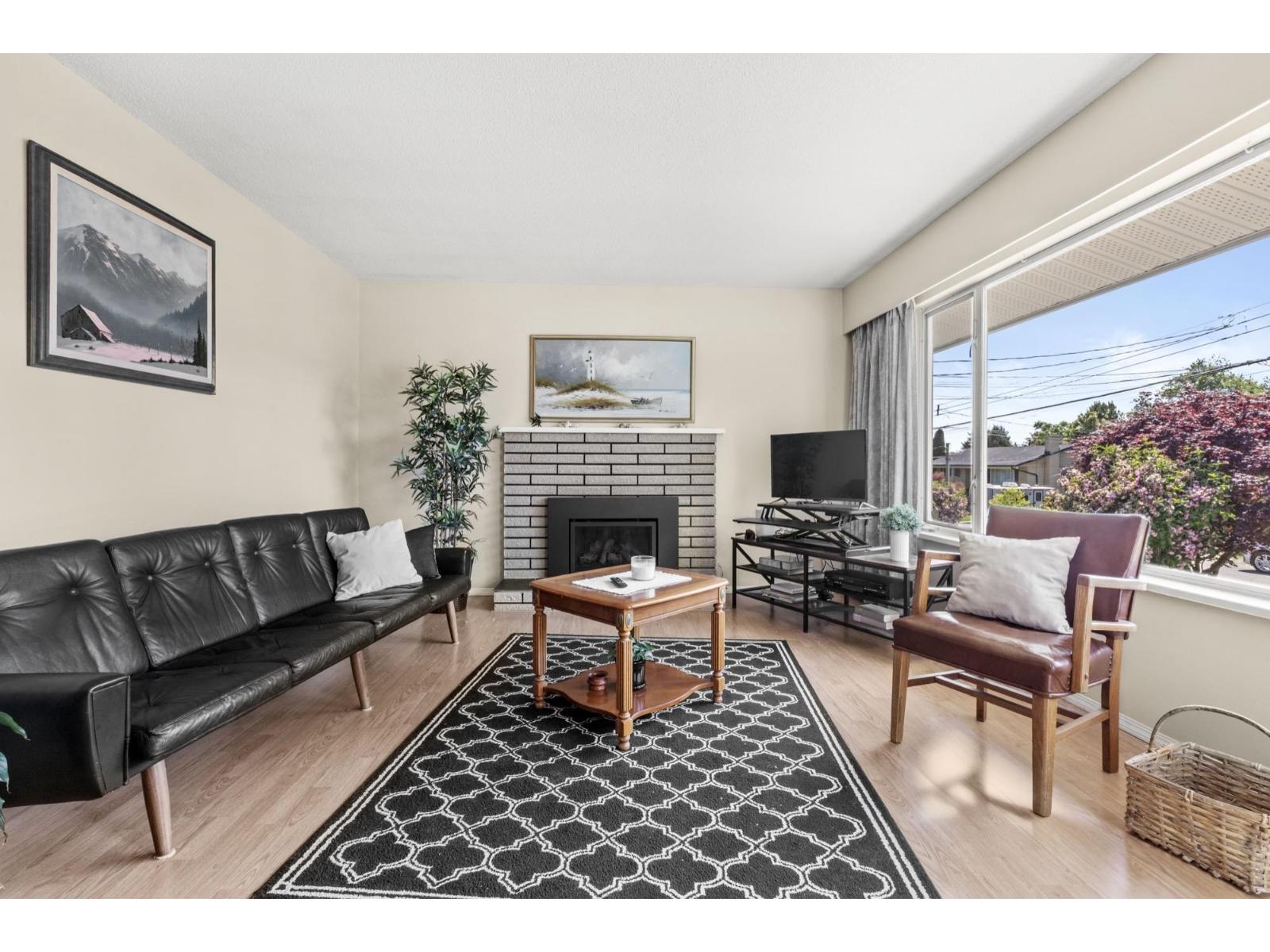 15817 GOGGS AVENUE, White Rock