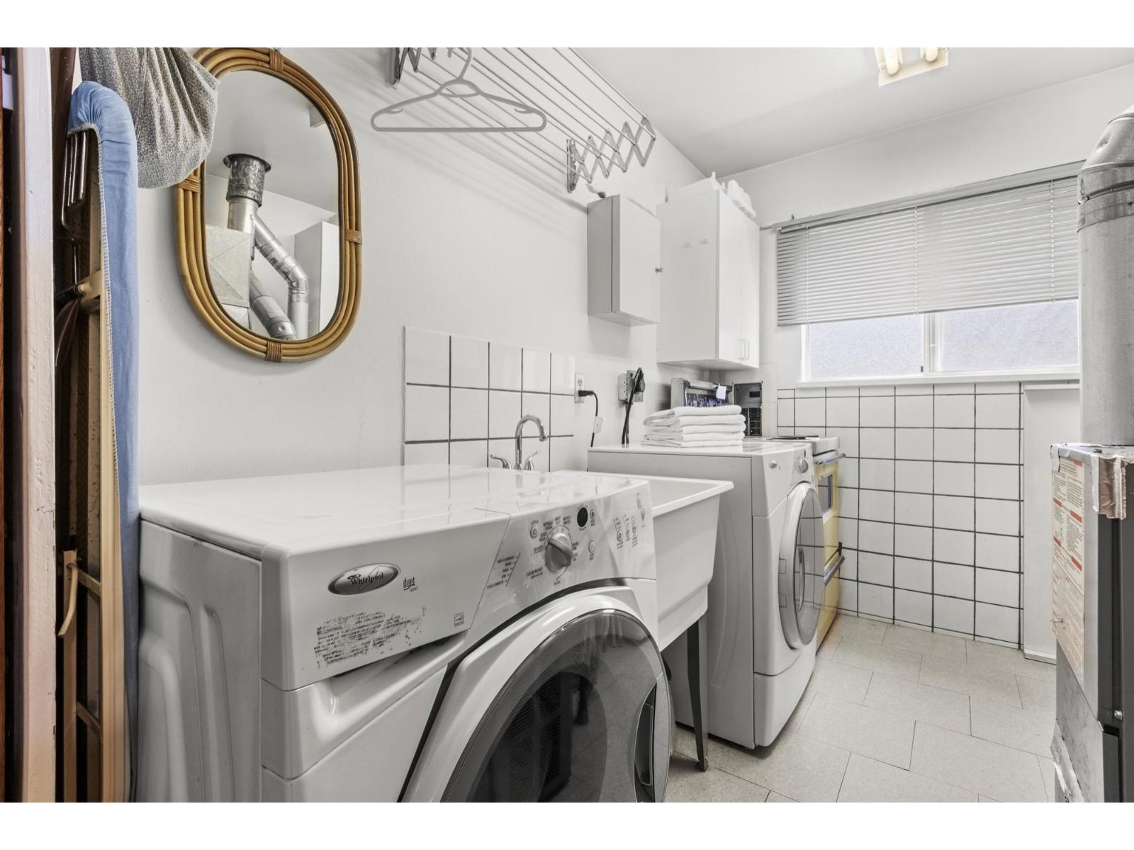 15817 GOGGS AVENUE, White Rock