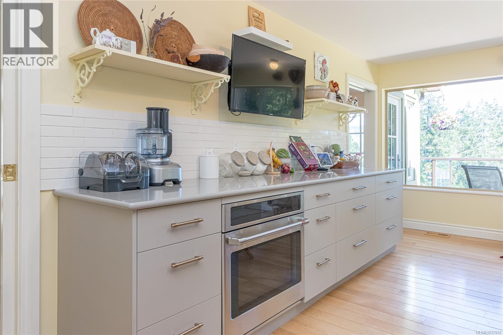 956 Cherry Point Rd, Cowichan Bay