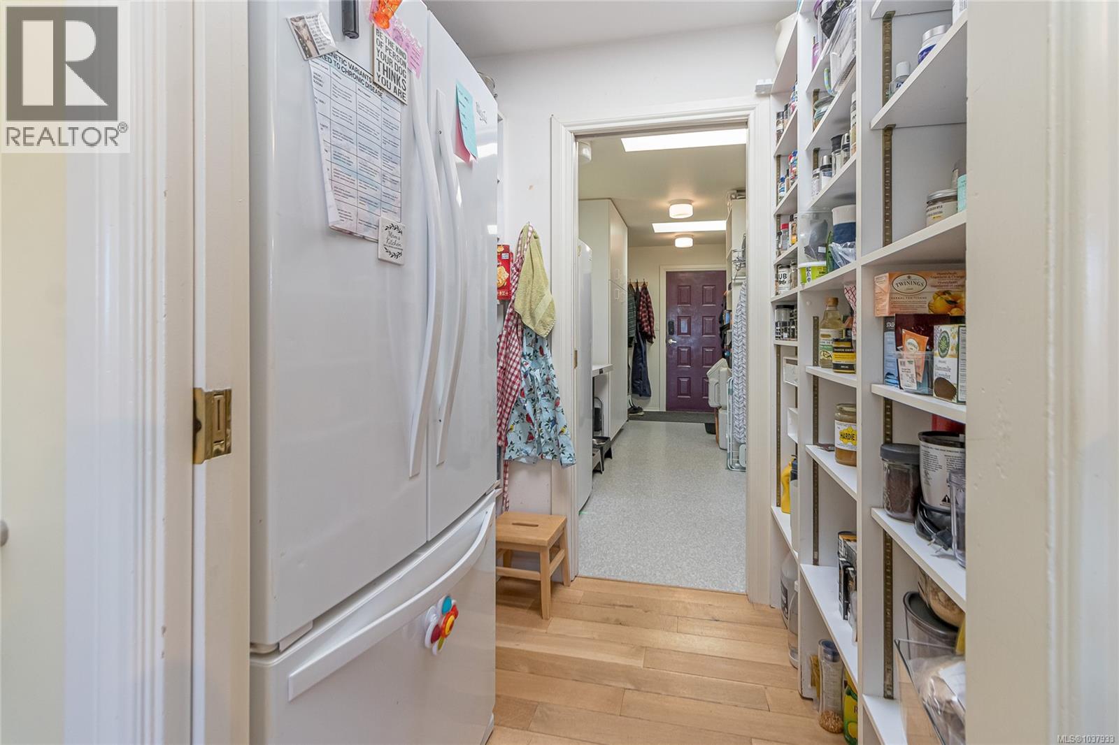 956 Cherry Point Rd, Cowichan Bay