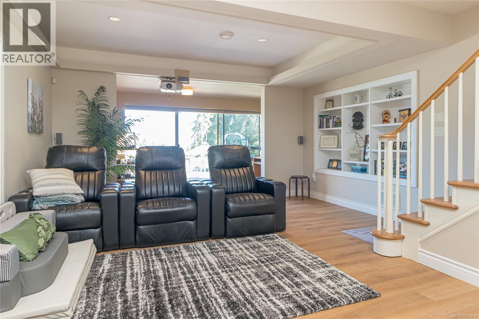 956 Cherry Point Rd, Cowichan Bay