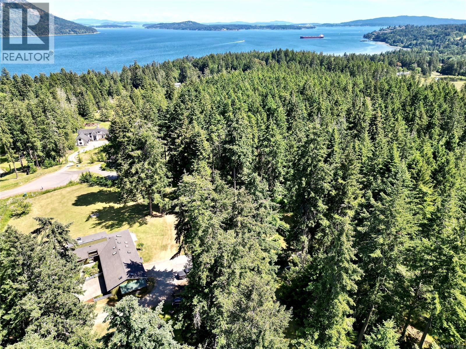 956 Cherry Point Rd, Cowichan Bay