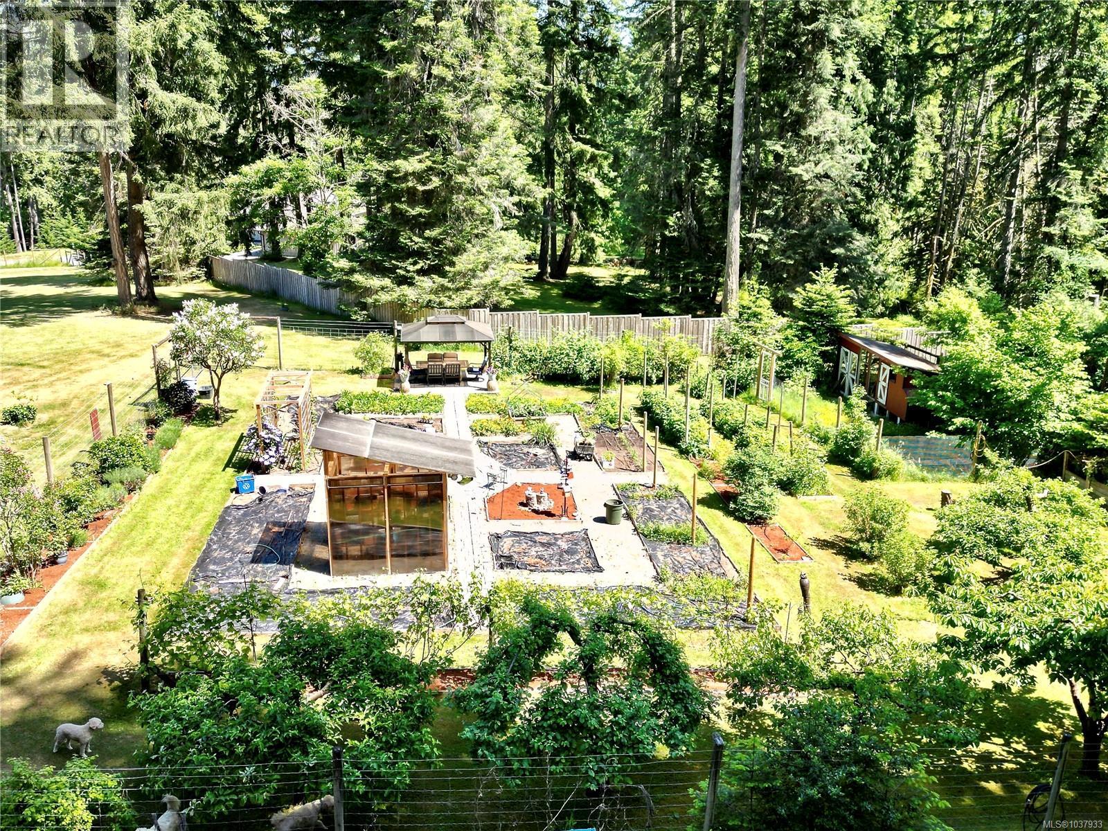 956 Cherry Point Rd, Cowichan Bay