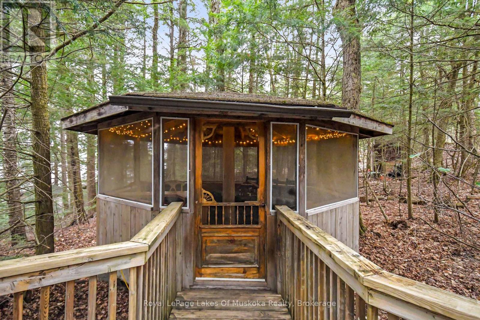 1122 BIGWIND LAKE ROAD - 19