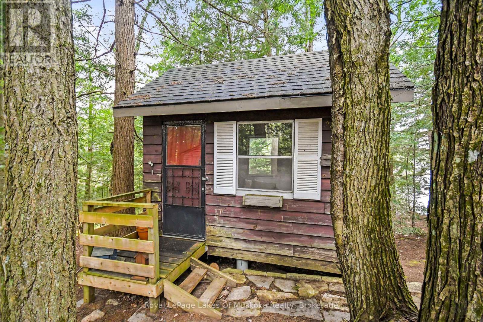 1122 BIGWIND LAKE ROAD - 23