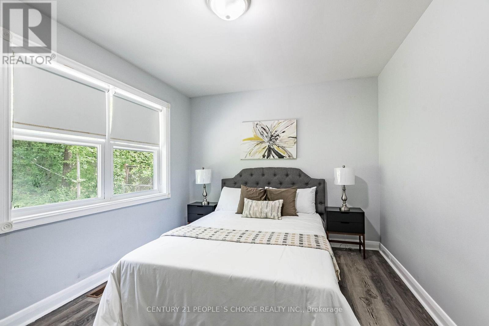 39 MEADOWLAND DRIVE - 26