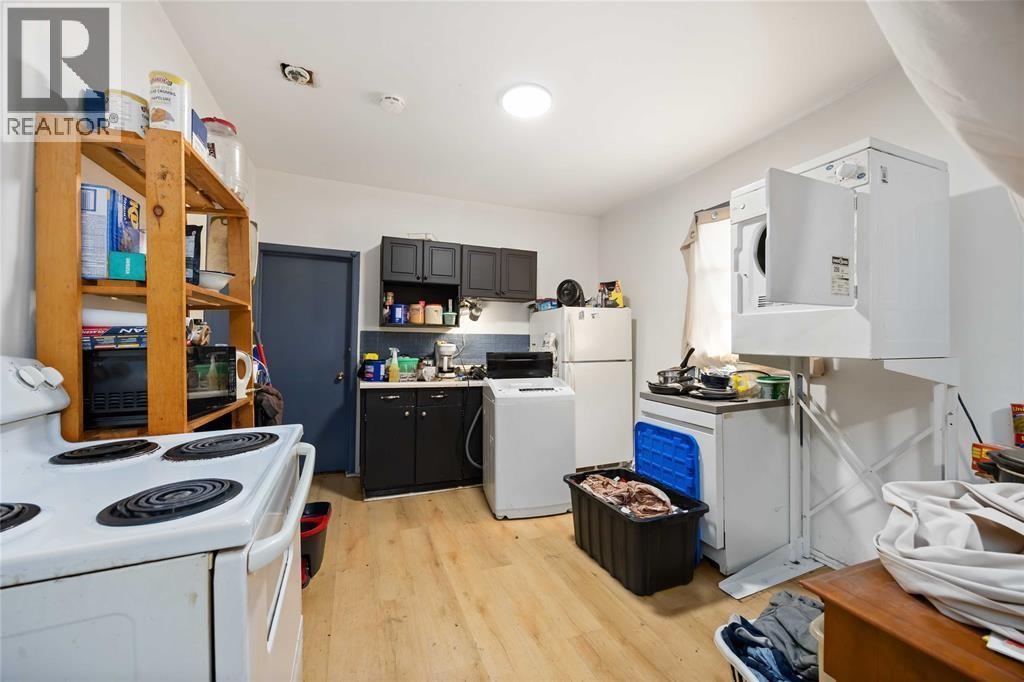 218-220 Mitton STREET South - 27