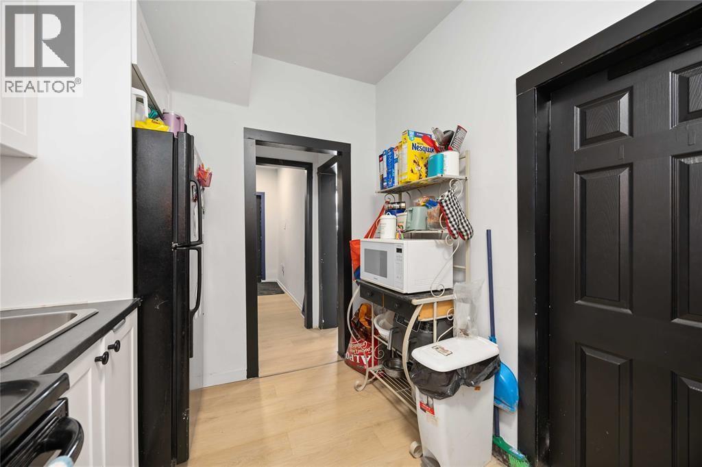 218-220 Mitton STREET South - 7