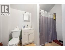 218-220 Mitton Street South, Sarnia, ON N7T3E1 Photo 17