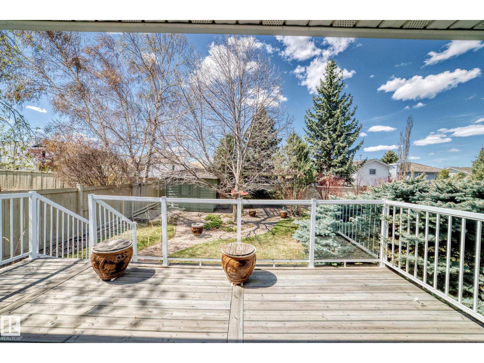107 RIDGEMONT CR — photo 14
