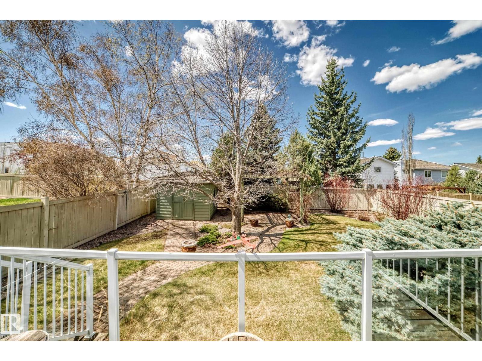 107 RIDGEMONT CR — photo 15