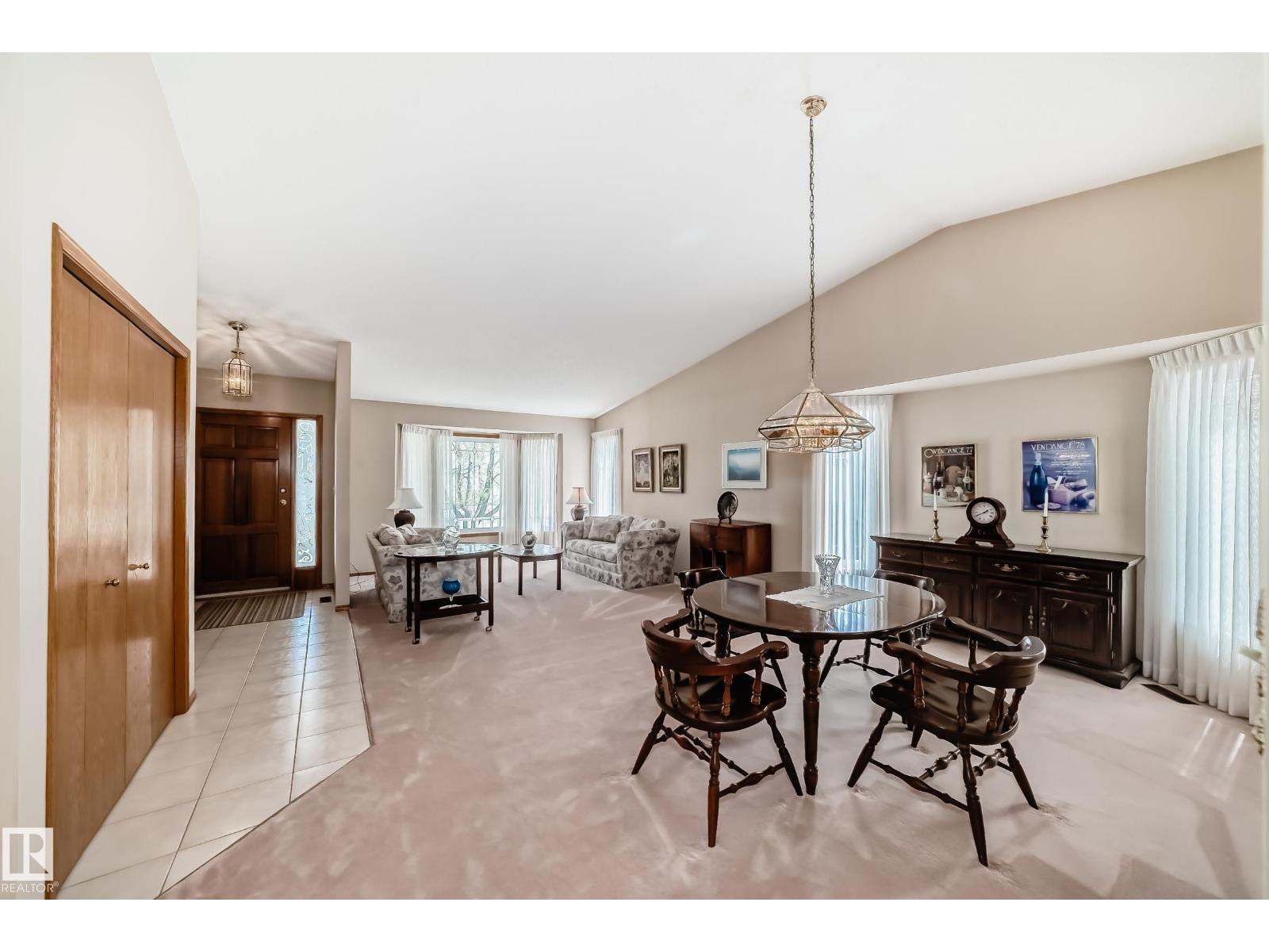107 RIDGEMONT CR — photo 20
