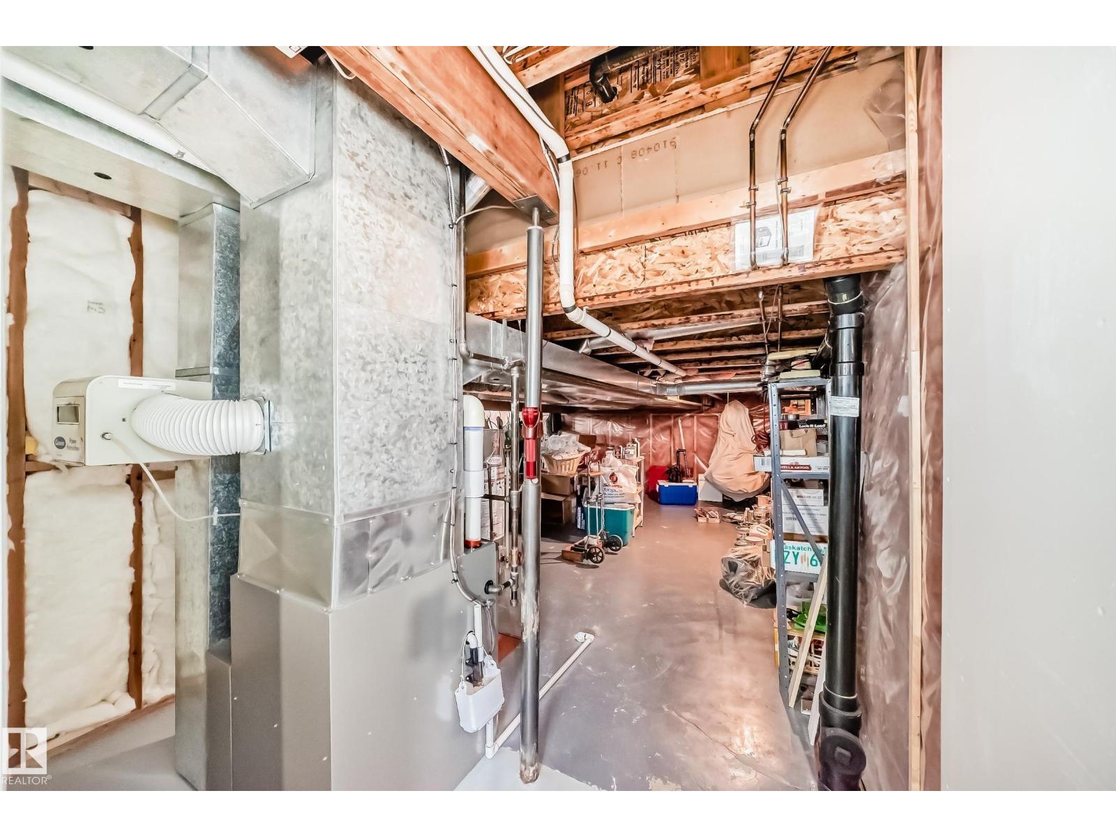 107 RIDGEMONT CR — photo 63