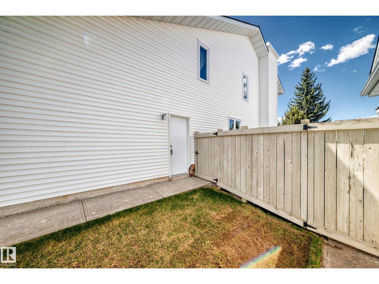 107 RIDGEMONT CR — photo 66