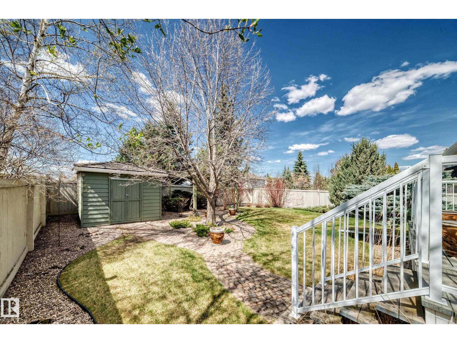 107 RIDGEMONT CR — photo 67