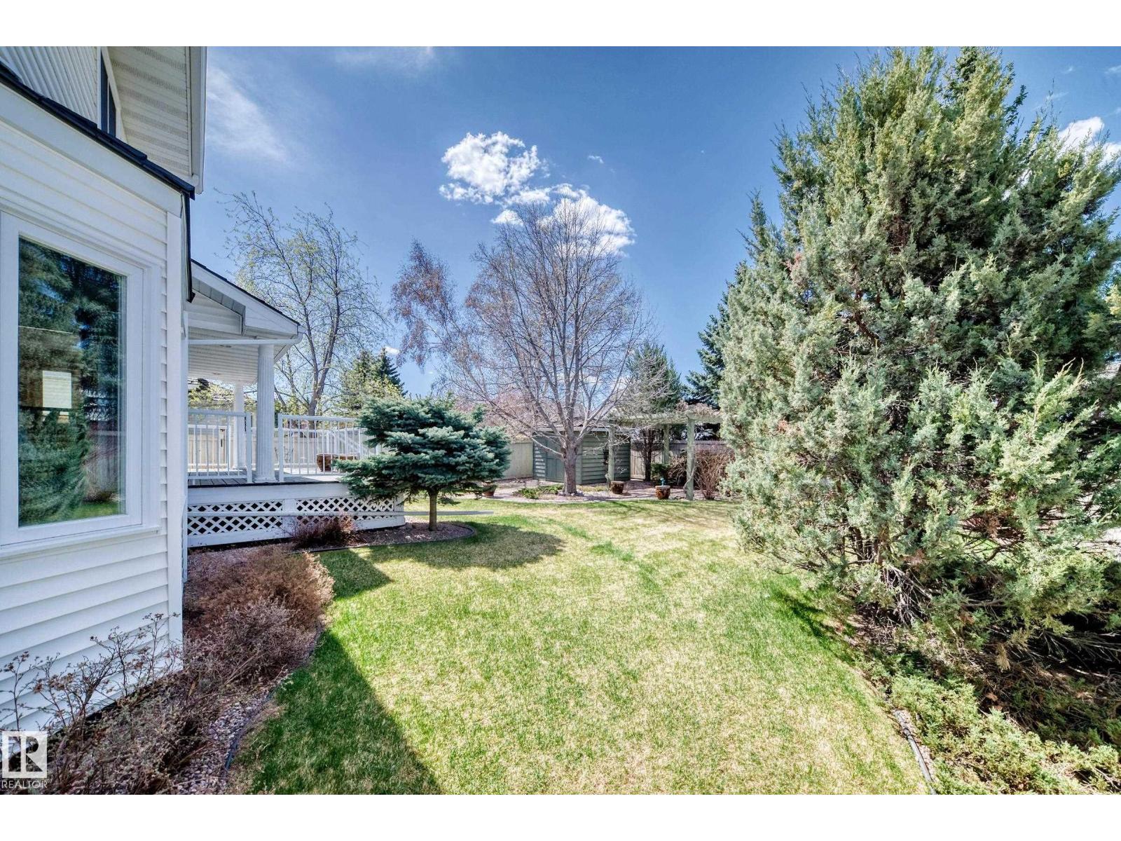 107 RIDGEMONT CR — photo 68