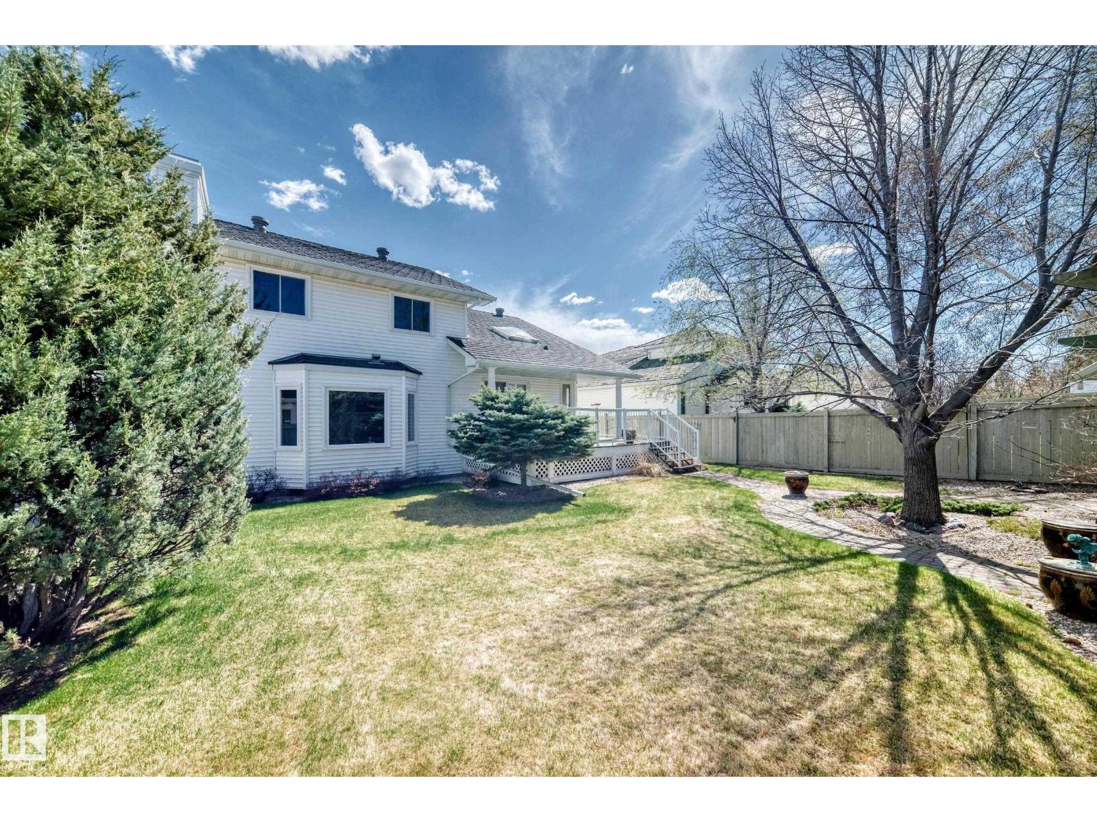107 RIDGEMONT CR — photo 69