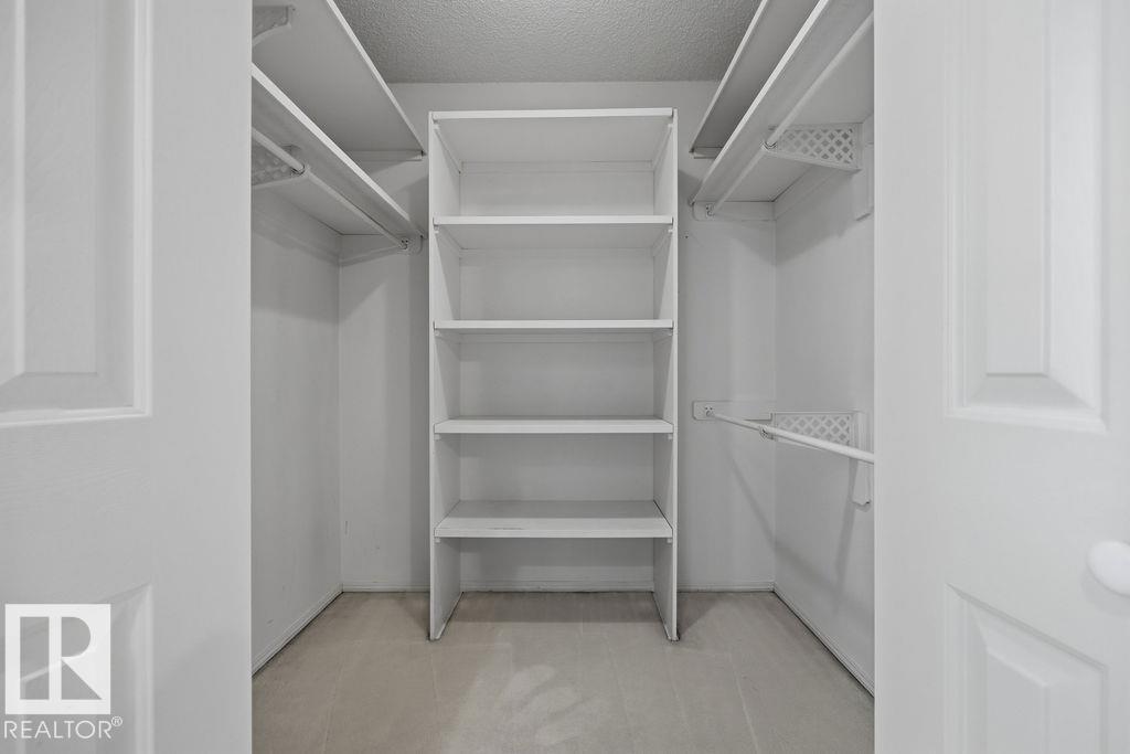 10 COLONIALE CO — photo 27