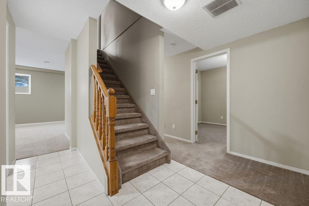 10 COLONIALE CO — photo 37