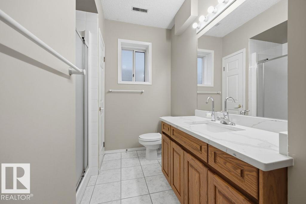 10 COLONIALE CO — photo 39