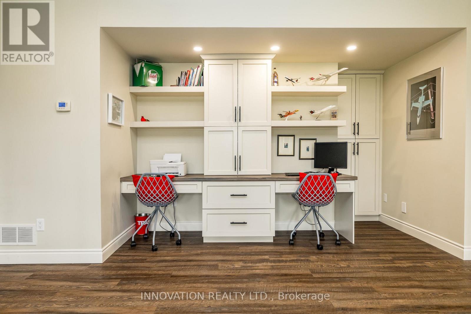 103A CARRIAGE LANDING DRIVE - 24