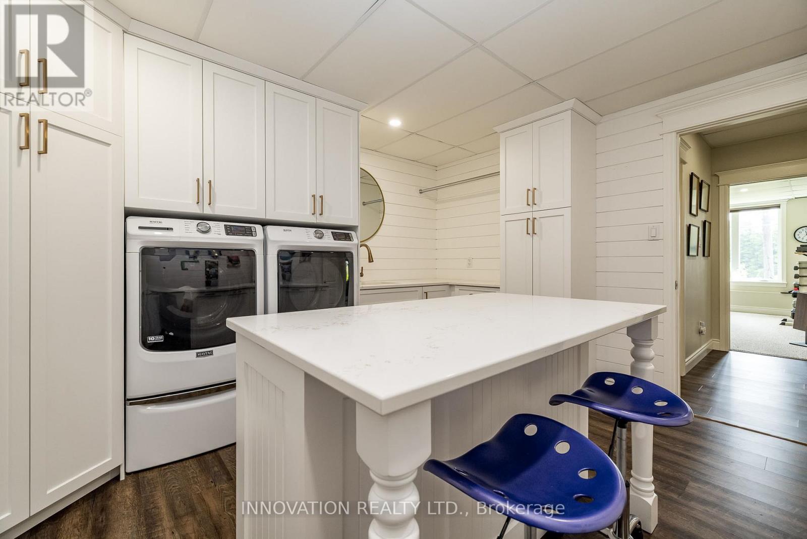 103A CARRIAGE LANDING DRIVE - 32