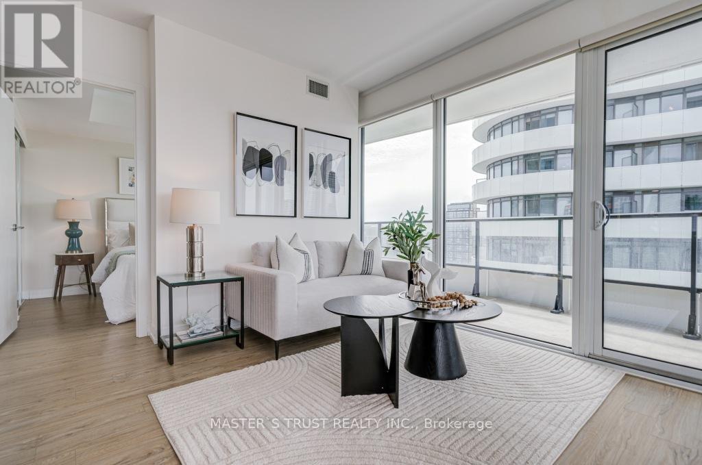 #4103 85 WOOD STREET - 13