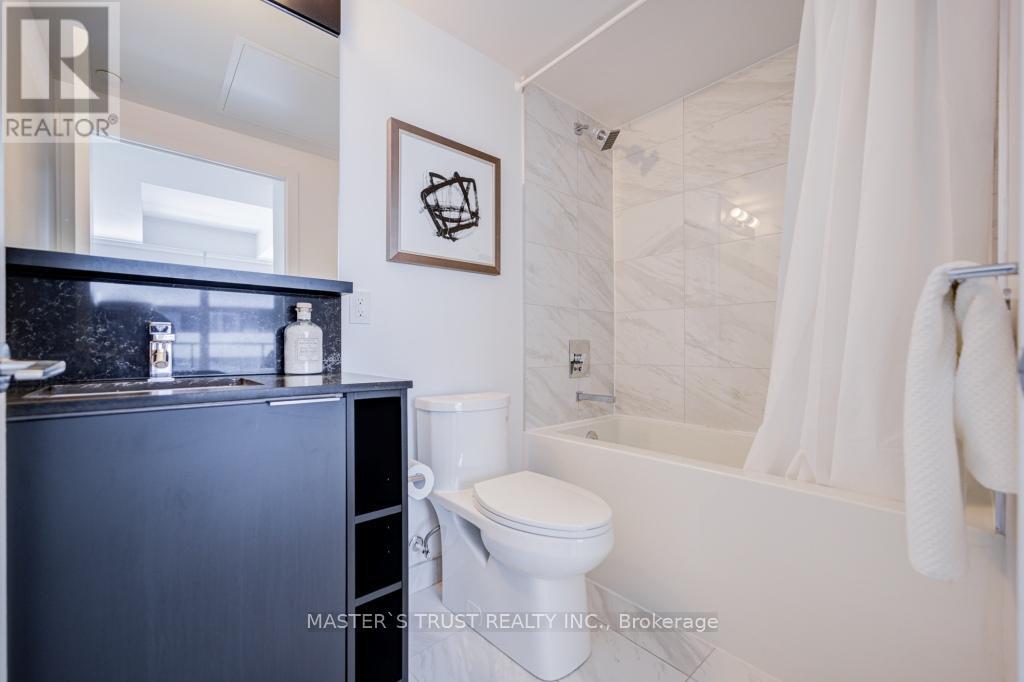 #4103 85 WOOD STREET - 25