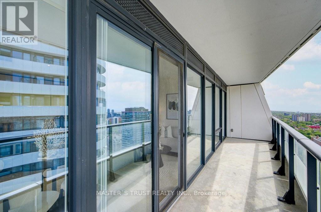 #4103 85 WOOD STREET - 34