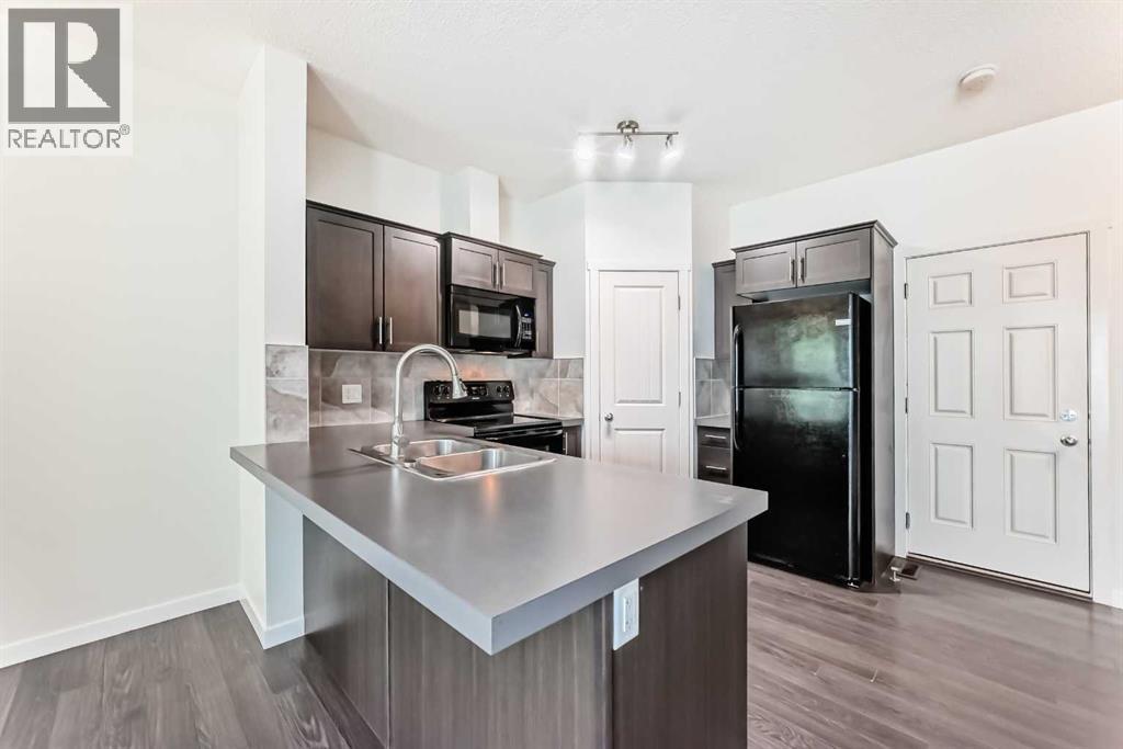 76 Copperpond Landing SE - 4