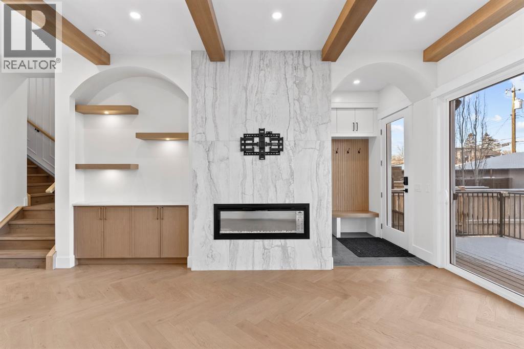 907 36A Street NW - 6
