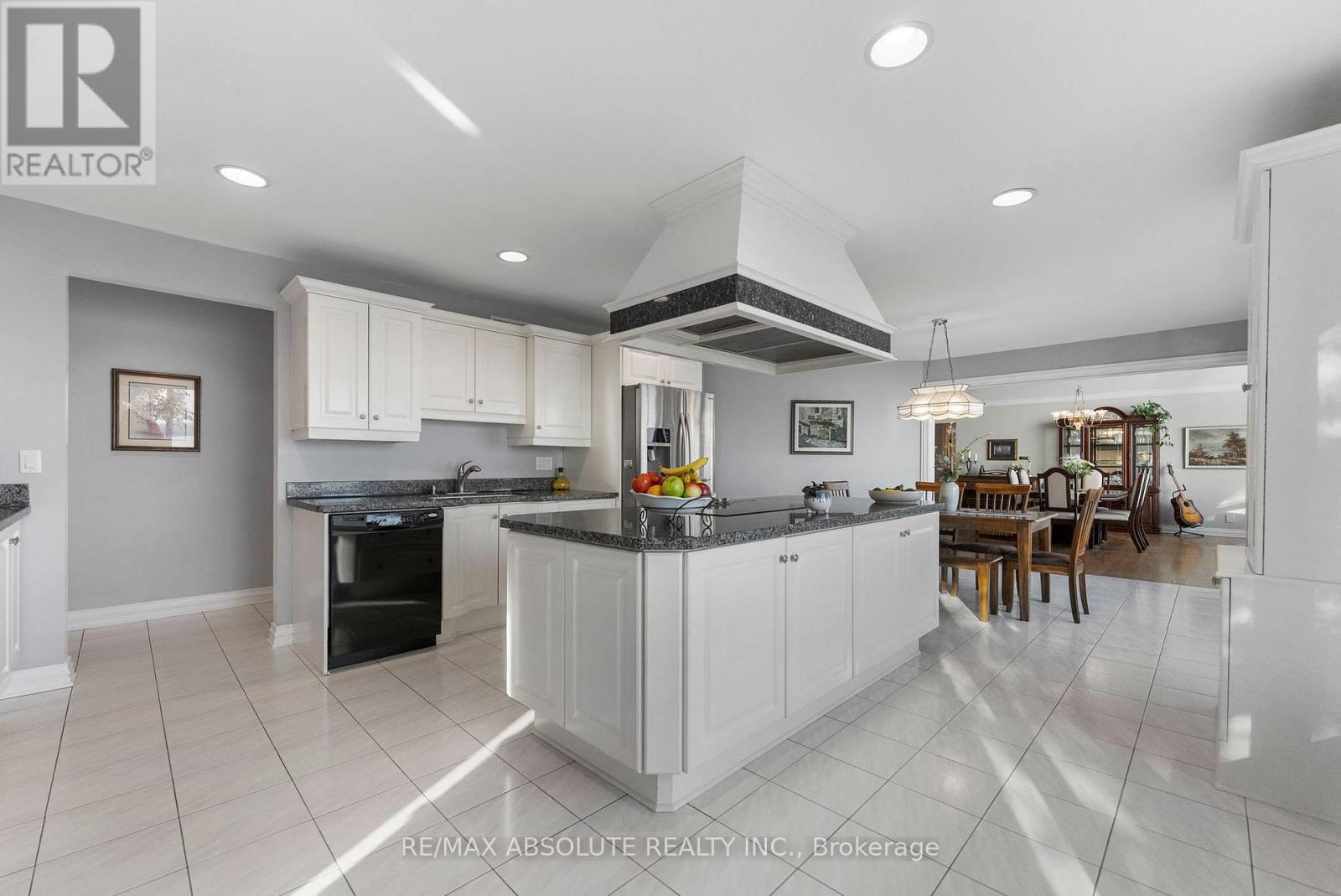 1724 RIVER ROAD - 17