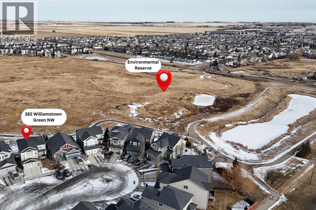 382 Williamstown Green NW - Image 2