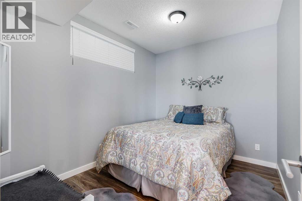 382 Williamstown Green NW - 39