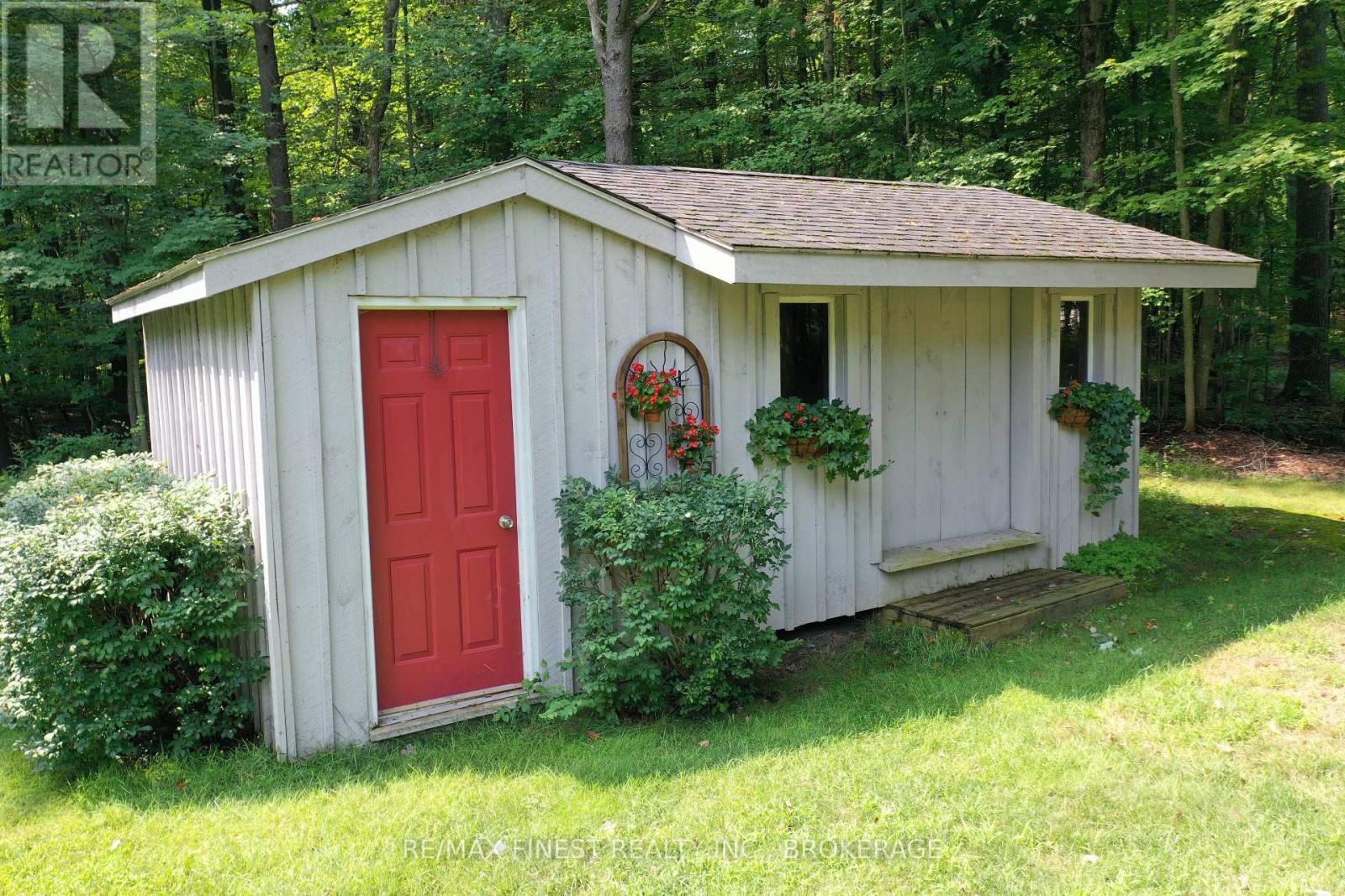 162 ESCOTT/ ROCKPORT ROAD - 30