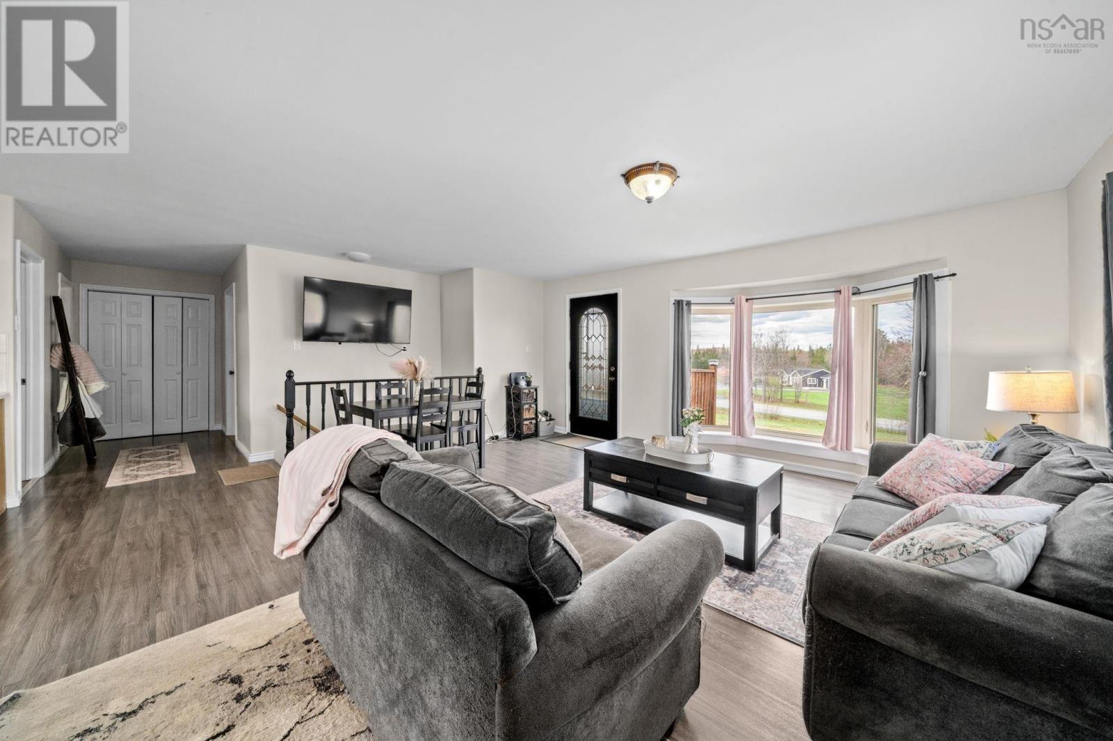 Property 33 of 40 of 1517 Indian Road