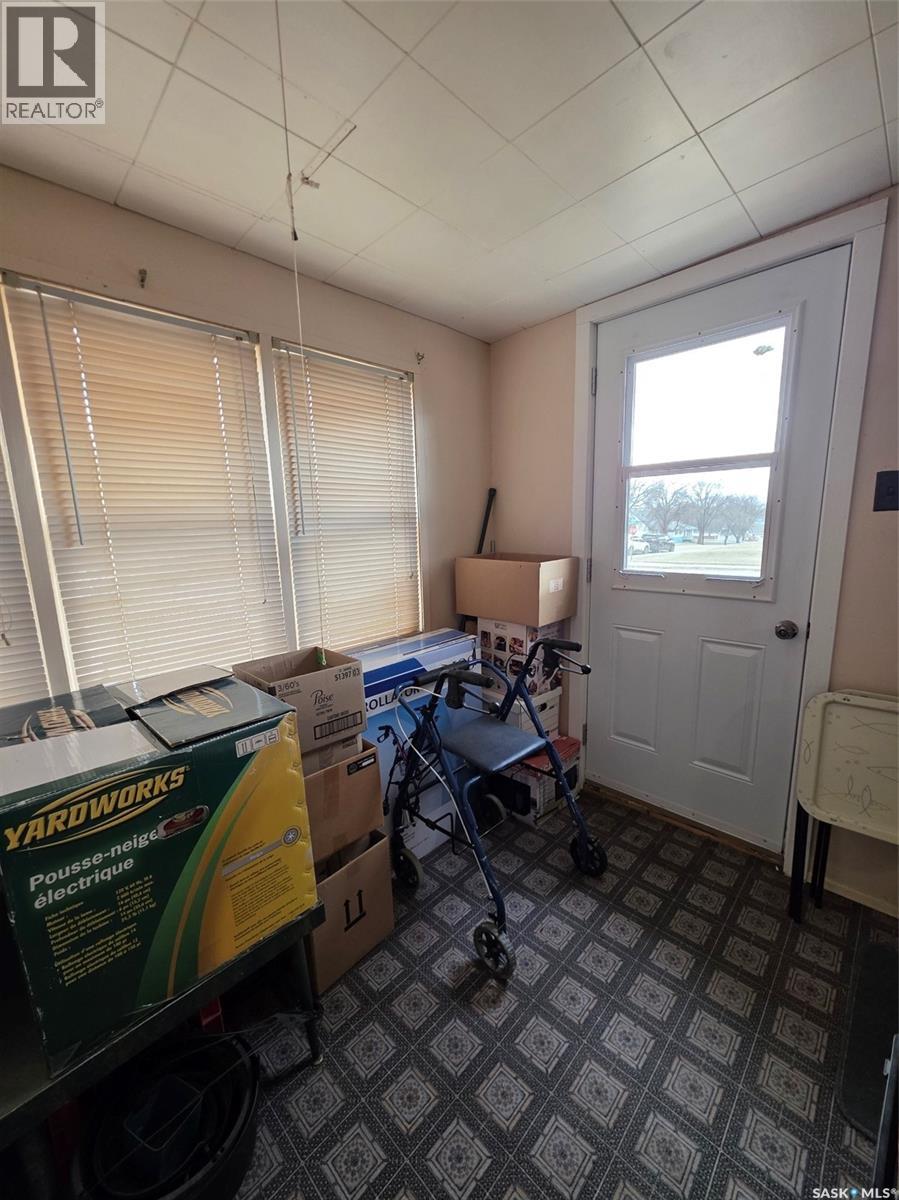 604 3rd AVENUE NW - 11
