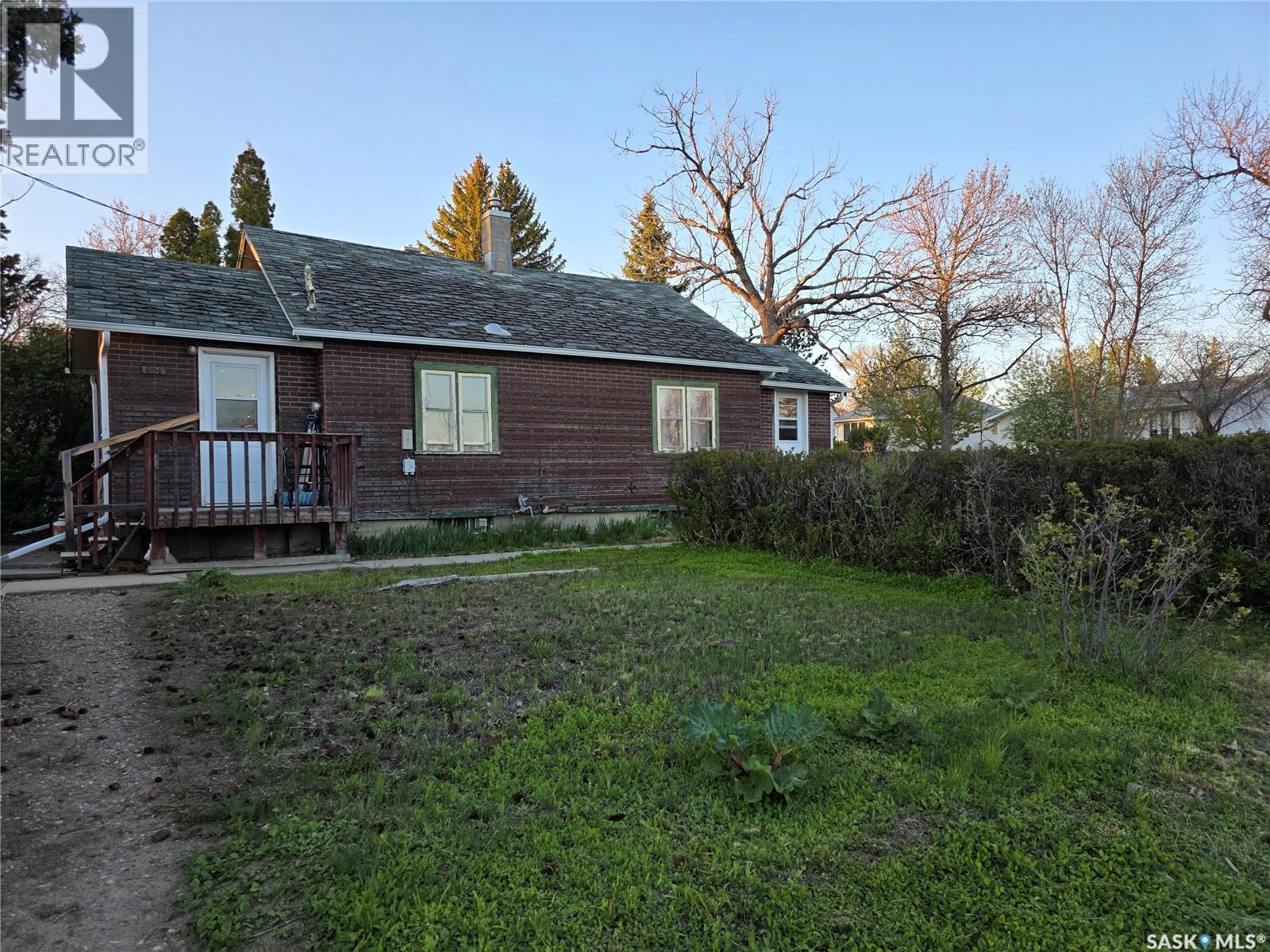 604 3rd AVENUE NW - 3